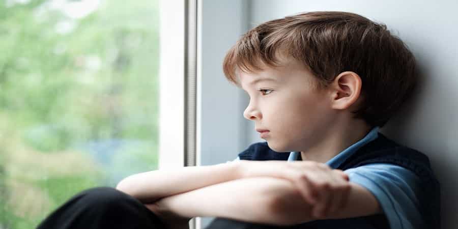 آیا کودکان هم دچار نشانه‌های افسردگی می‌‌‌شوند؟